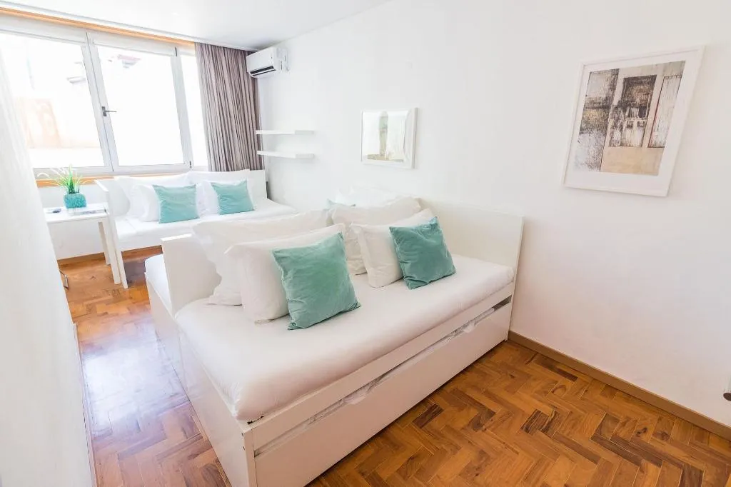 Sports and Entertainment, Oporto Stories Apartments - Santa Catarina, 219, Porto