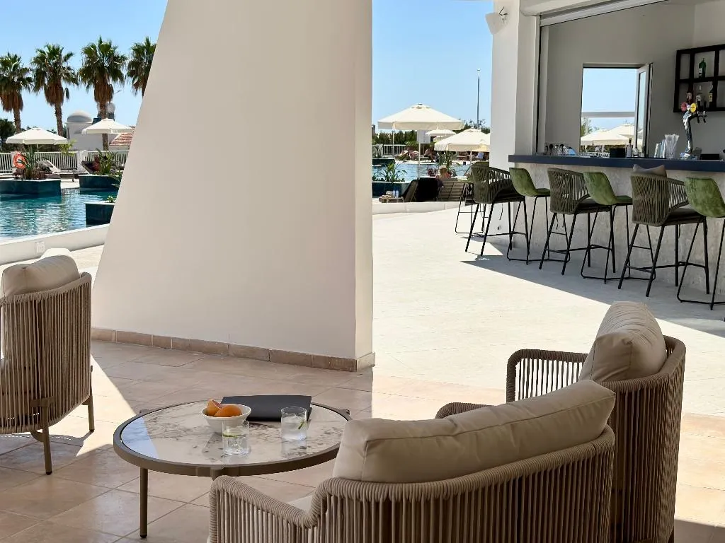 Pool, Cali Resort & Spa, Cyprus
