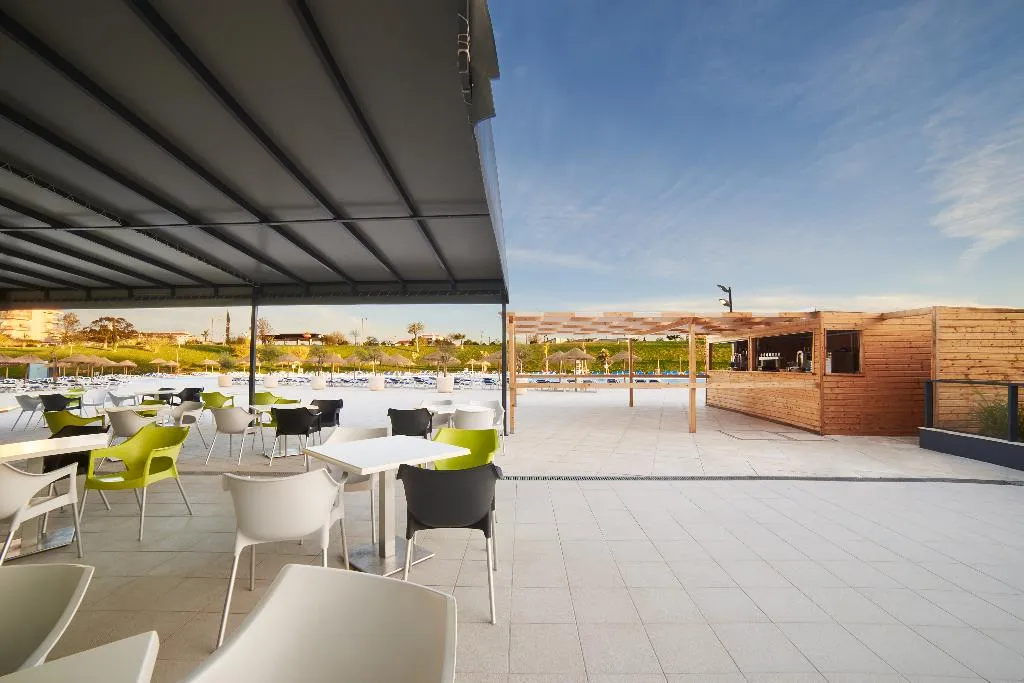 Terrace, RR Alvor Baia Resort, Algarve