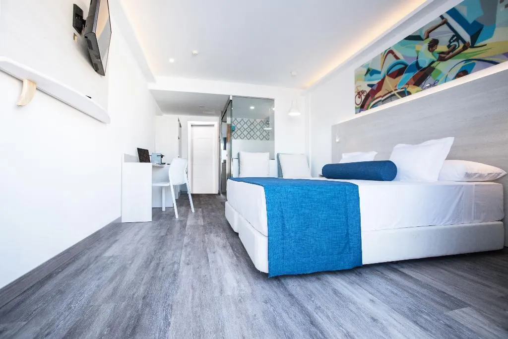 Double or Twin SEA VIEW CAPACITY 2 Room, Surfing Colors, Fuerteventura