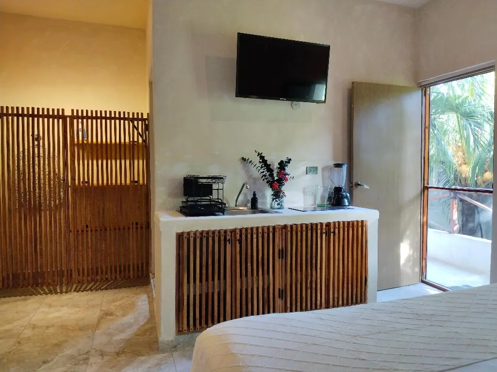 STUDIO DELUXE Room, Casa Lupita, Cancun Area