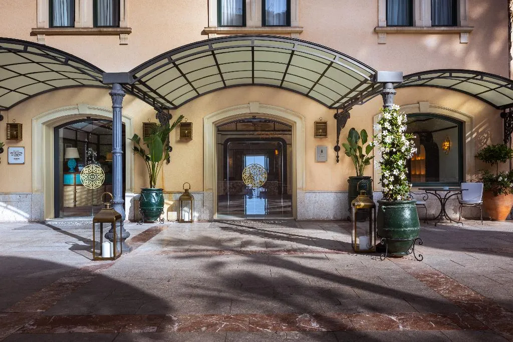 Lobby, Grand Hotel San Pietro, Taormina