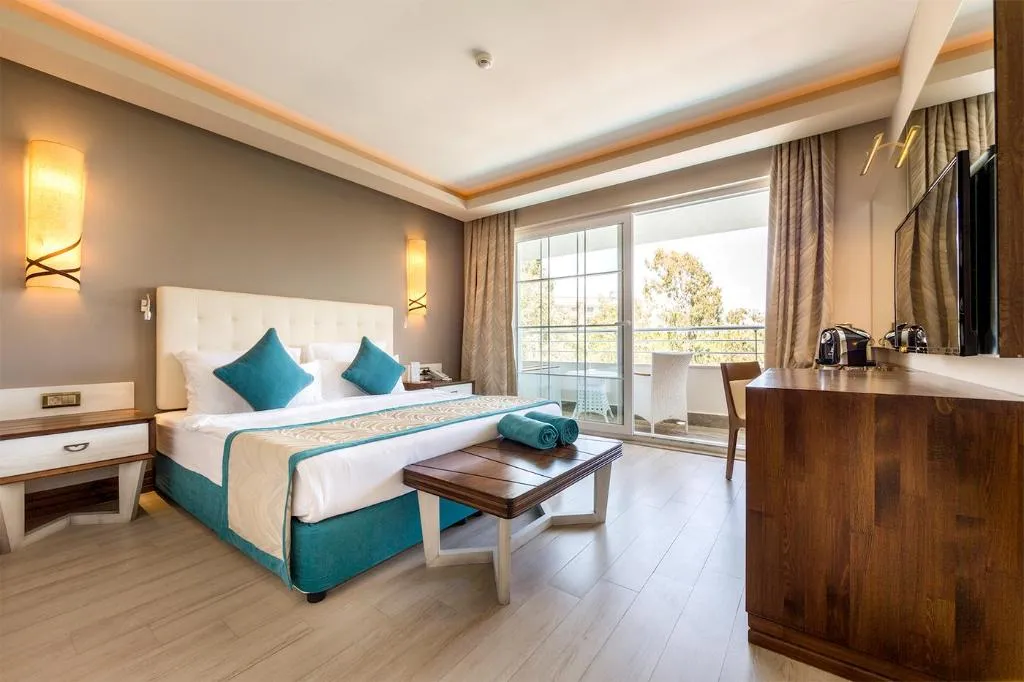FAMILY ROOM STANDARD Room, Tui Magic Life Masmavi, Antalya