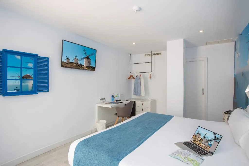 DOUBLE INNER Room, Casual del Mar Málaga, Costa Del Sol