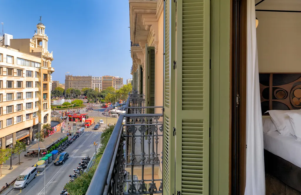 DOUBLE WITH BALCONY Room, H10 Metropolitan, Barcelona