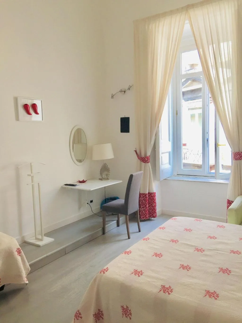 Room, B&B Neapolis Bellini, Naples