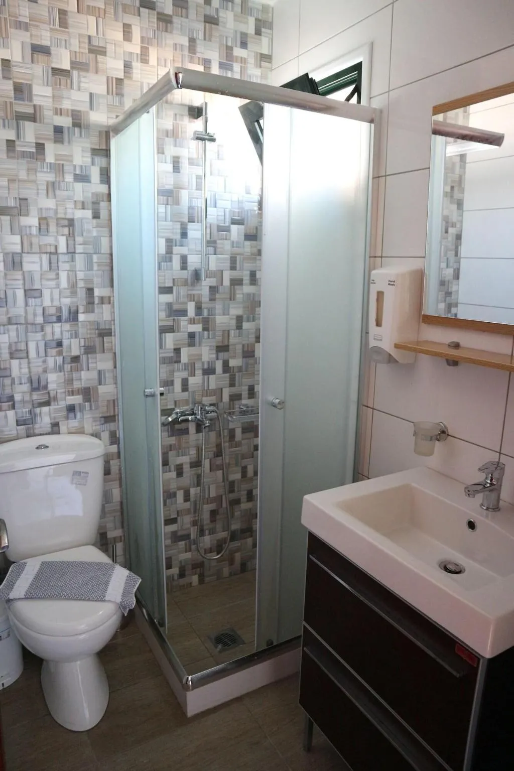 TRIPLE STANDARD Room, Diogenis Blue Palace, Crete