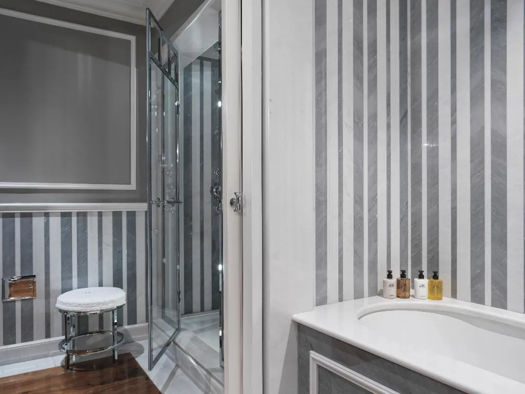 SUITE WITH BALCONY Room, J.K. Place Roma - The Leading Hotels o/t World, Rome