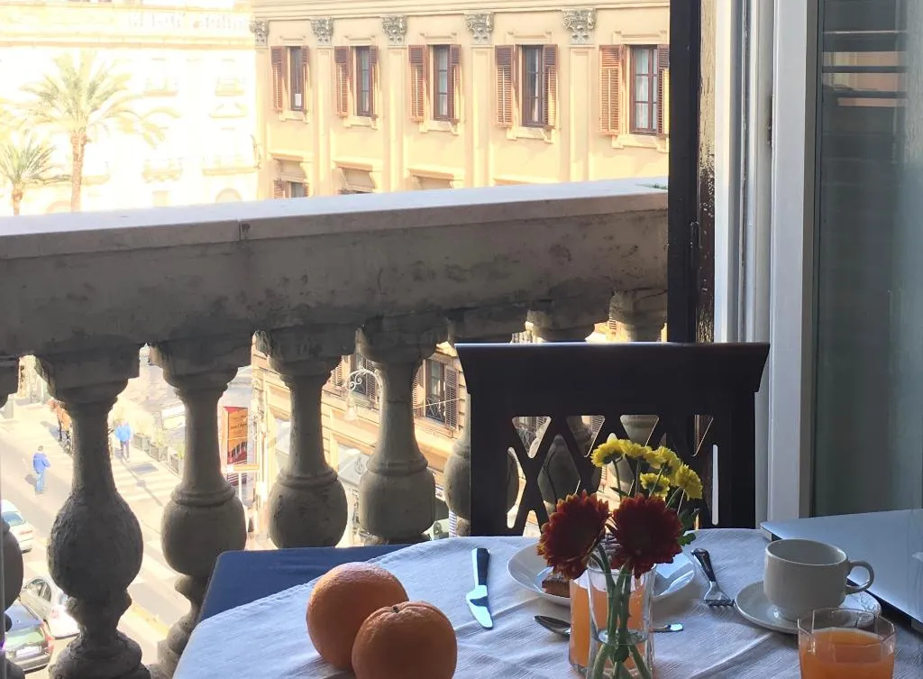Restaurant, Hotel 38 Aira, Palermo