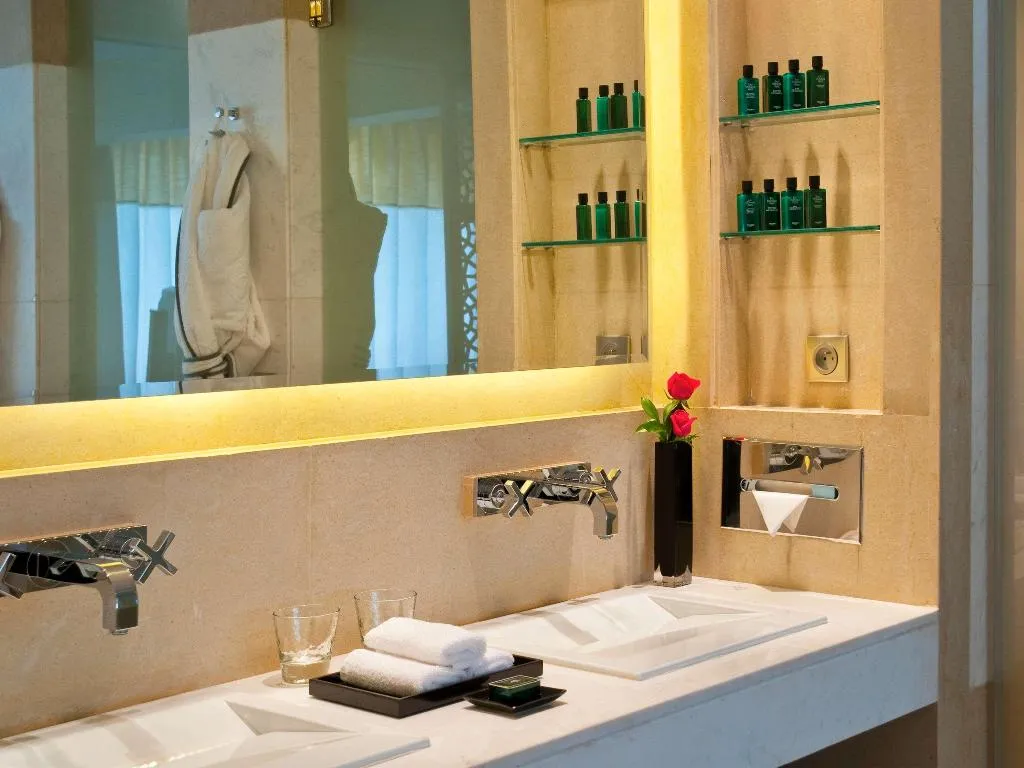 JUNIOR SUITE CLUB KING BED Room, Sofitel Rabat Jardin Des Roses, Rabat