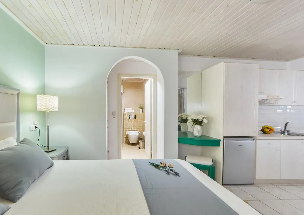 STUDIO SUPERIOR CAPACITY 3 Room, Villa Mare Monte, Crete
