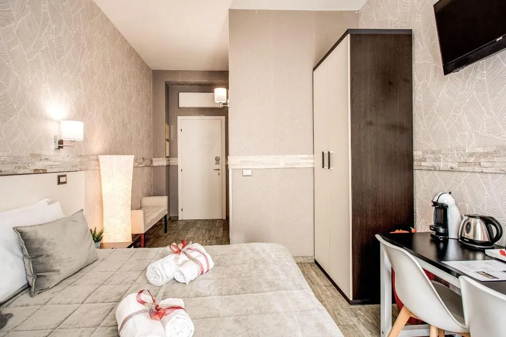 Room, Santamaria Inn, Rome