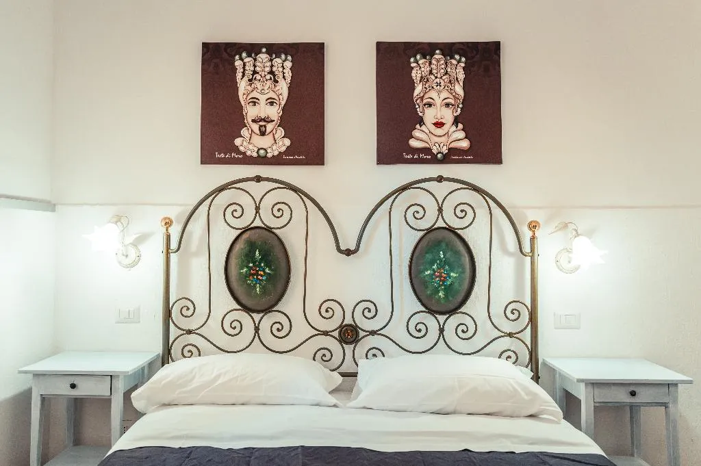 DOUBLE STANDARD Room, Taormina Garden Hotel, Taormina
