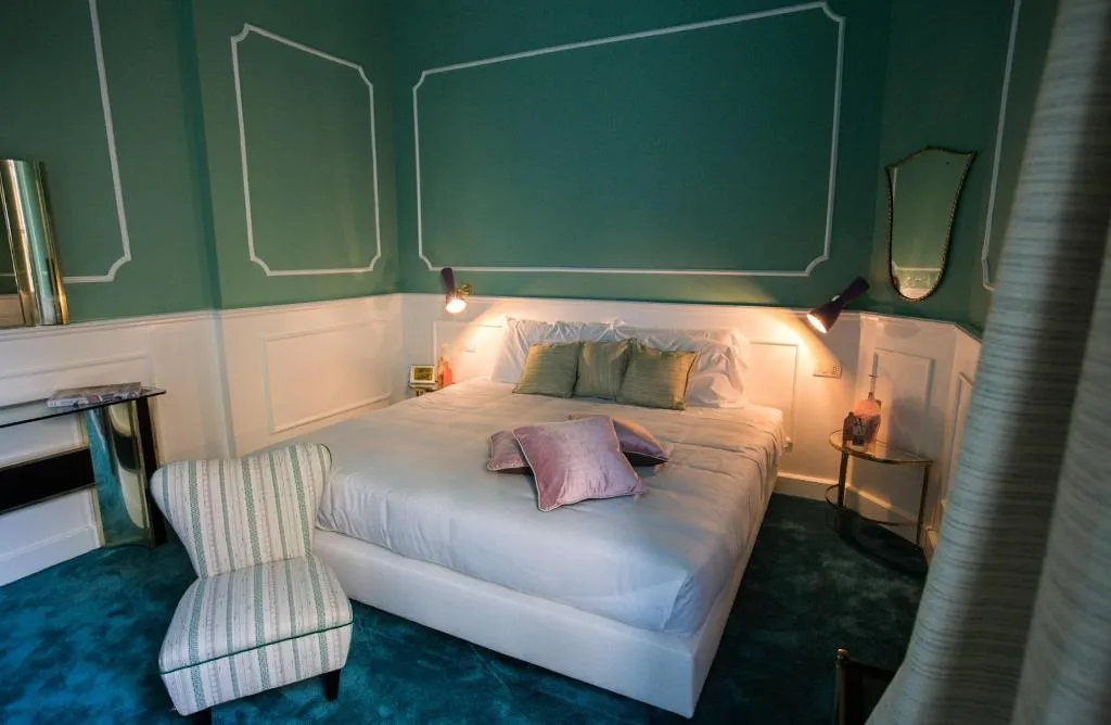 Room, Adastra Suites, Florence