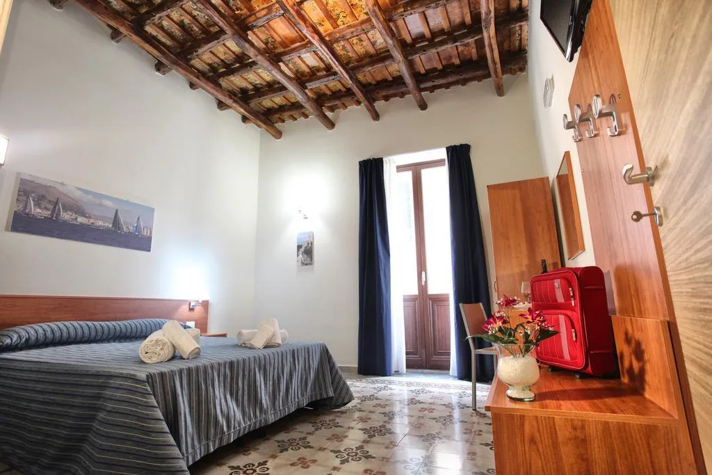Room, Residence Porta Delle Botteghelle, Palermo