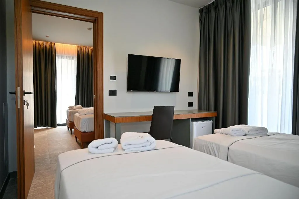 Room, Adria Palace Hotel, Durres