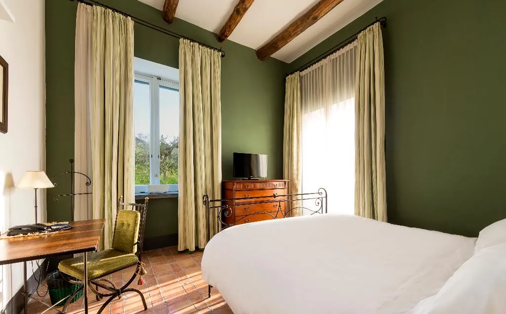 FAMILY ROOM STANDARD Room, Relais Regina Giovanna, Naples