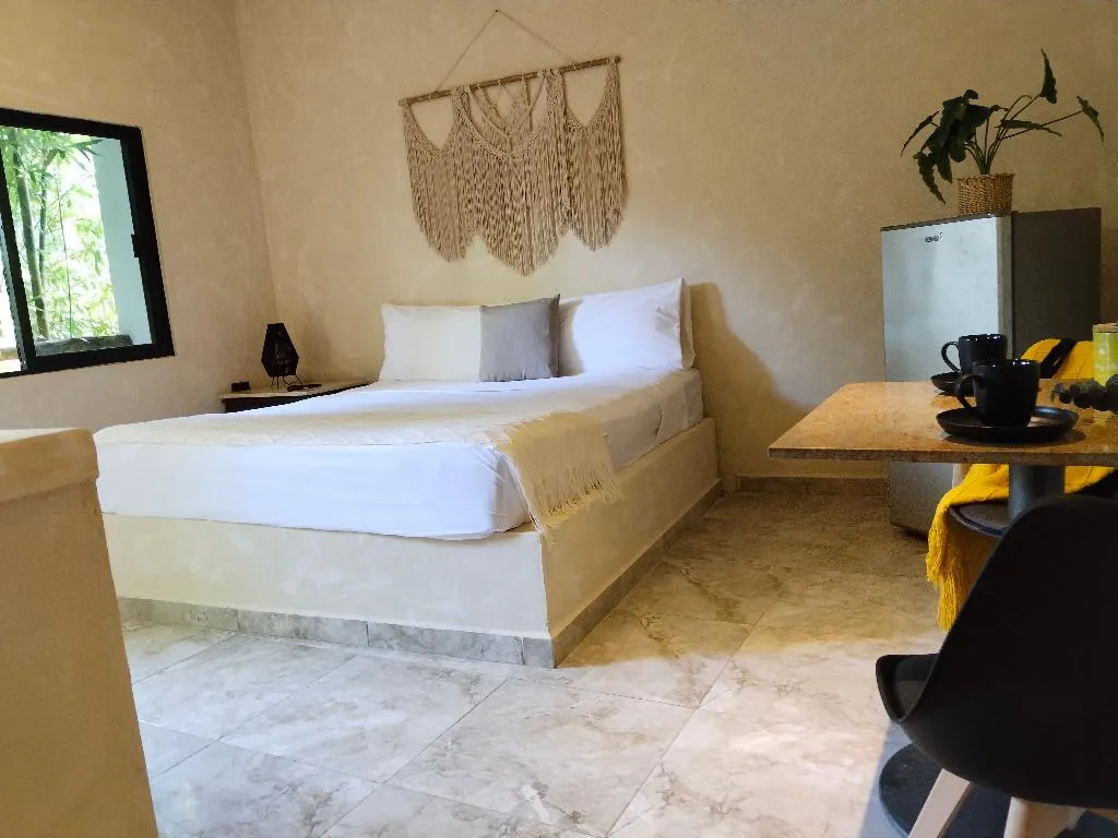 STUDIO BASIC Room, Casa Lupita, Cancun Area