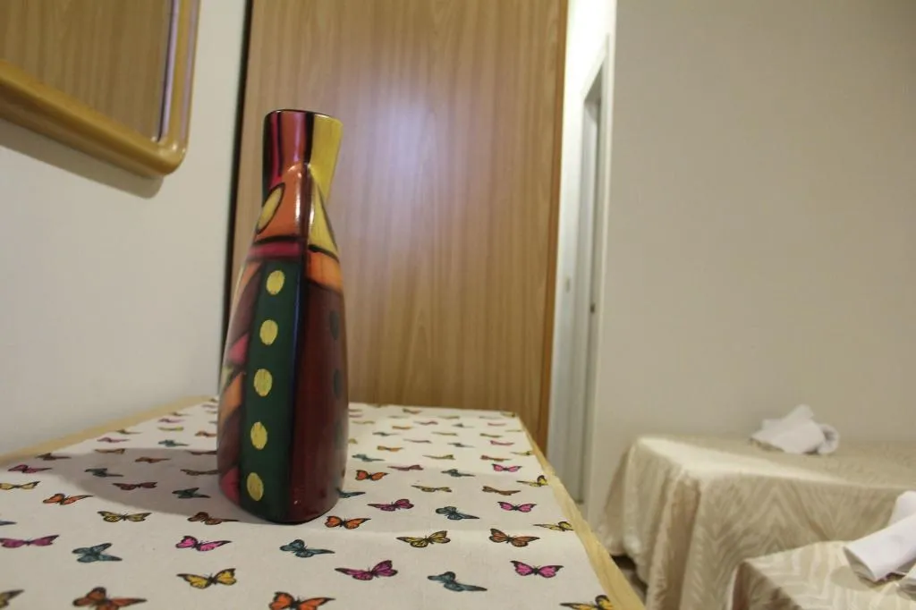 Room, Hotel Santuario Pompei, Naples