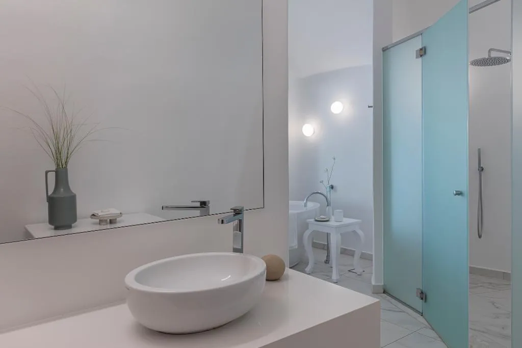 SUITE WITH PRIVATE POOL Room, Canaves Oia Suites, Santorini