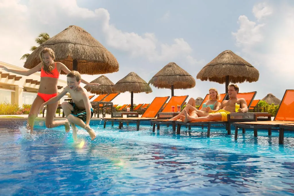 Pool, Moon Palace Cancún All Inclusive, Cancun Area