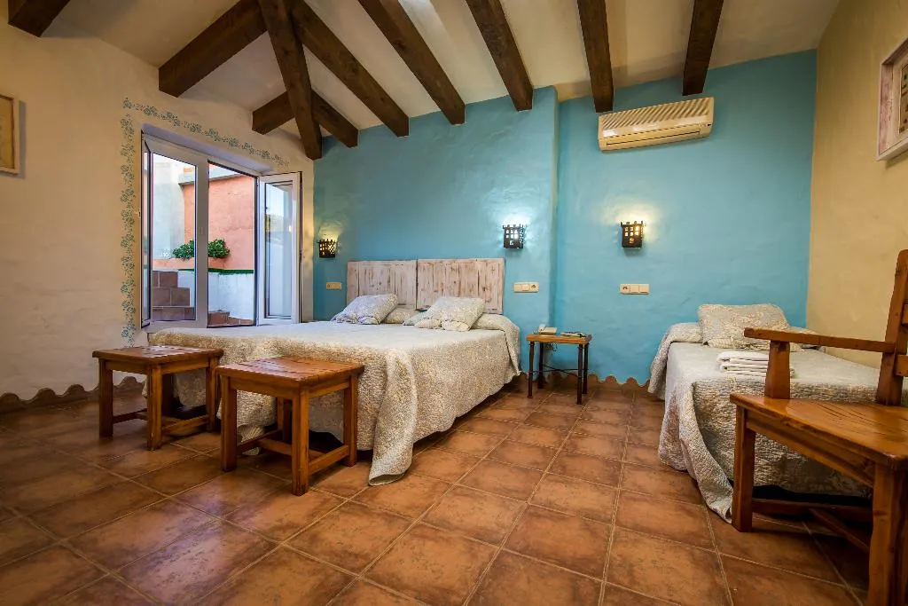 TRIPLE STANDARD Room, Hotel Restaurante La Torre, Costa De La Luz