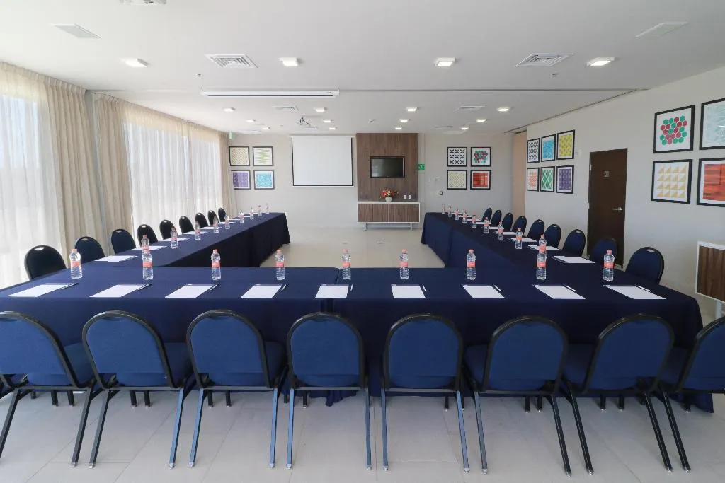 Conferences, Holiday Inn Express Playa del Carmen, Playa Del Carmen