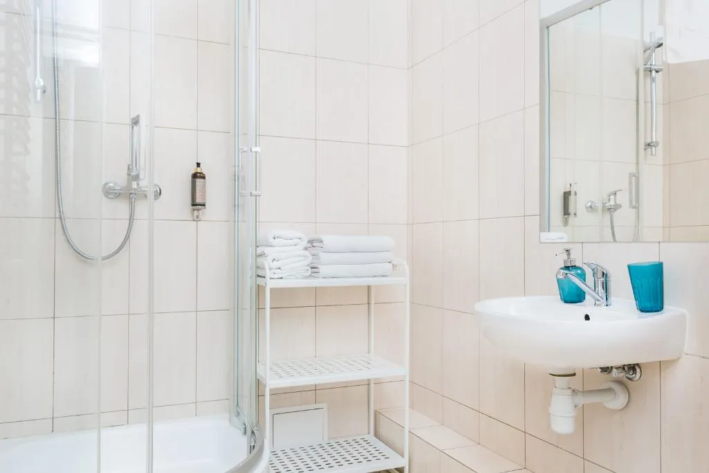 TWIN ECONOMY Room, Barbican House Apartments, Krakow