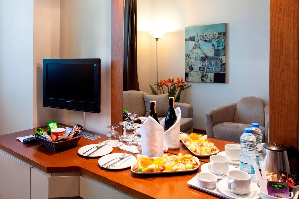Room, Blanca, Izmir