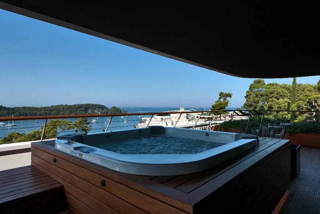 SUITE LUXURY Room, Lone Hotel by Maistra Collection, Istria