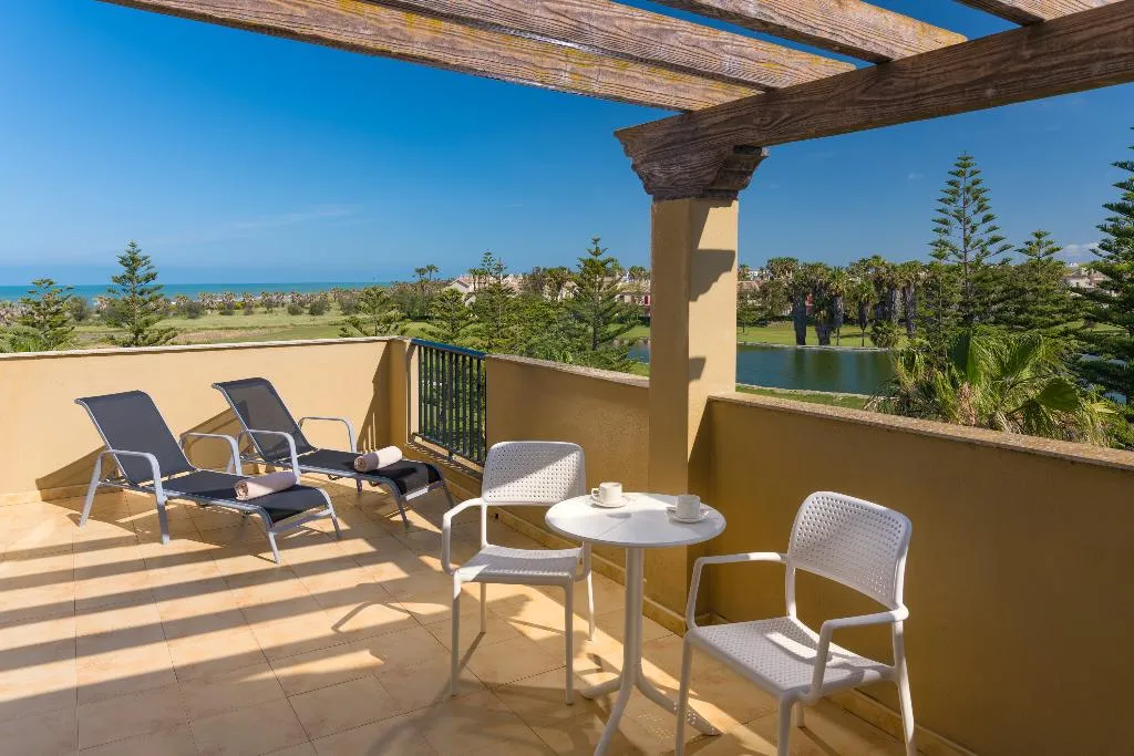 SUITE GOLF VIEW Room, Elba Costa Ballena Beach & Thalasso Resort, Costa De La Luz