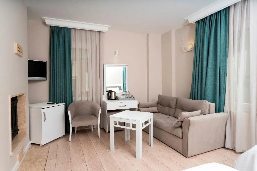 Room, Bay Nihat Lale Otel, Izmir