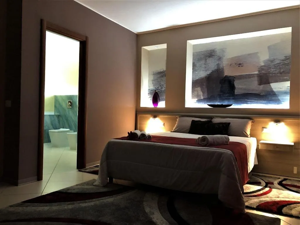 Room, La Piazzetta Guest House, Olbia