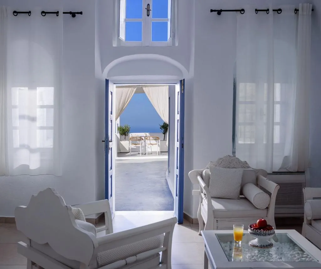 Room, Kamares Apartments, Santorini