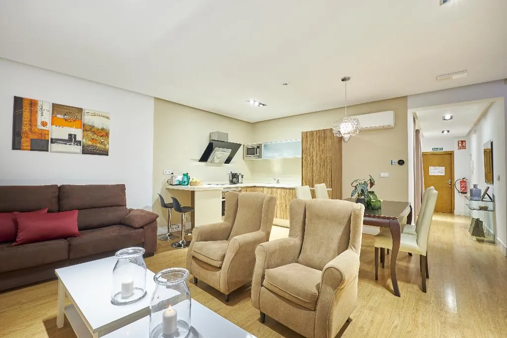 APARTMENT ONE BEDROOM Room, Apartamentos en Sol, Madrid