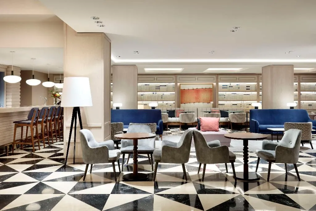 Bar, Hyatt Regency Hesperia Madrid, Madrid