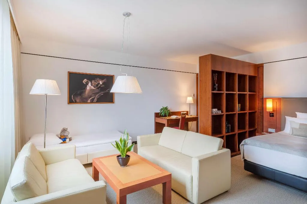 Room, Melia Berlin, Berlin