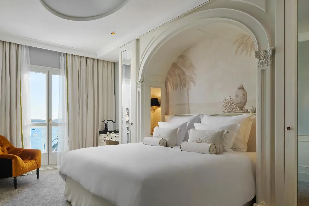 Double or Twin PREMIUM Room, Palace Elisabeth Hvar Hotel, Split