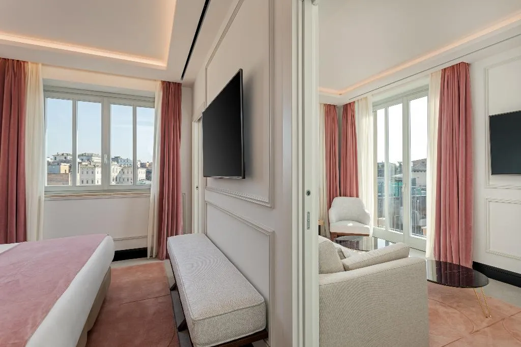 SUITE STANDARD Room, Room Mate Gran Filippo, Rome Fontana Di Trevi, Rome