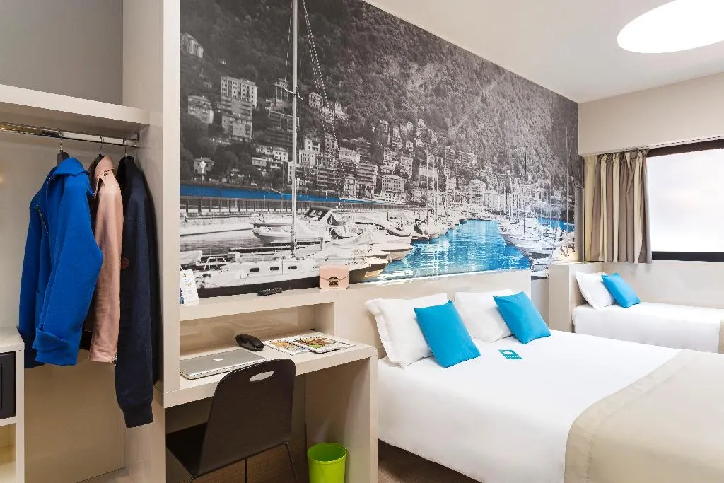 TRIPLE STANDARD Room, B&B HOTEL Como Camerlata, Milan