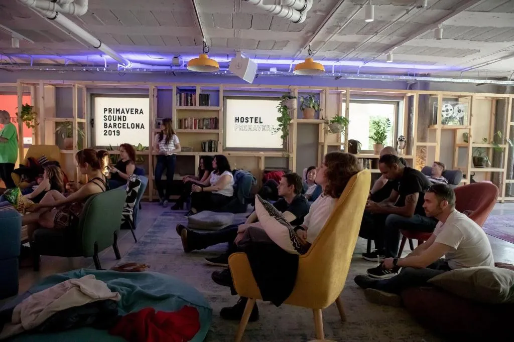 Sports and Entertainment, Unite Hostel Barcelona, Barcelona