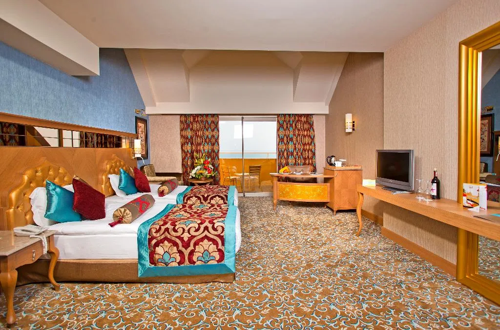DOUBLE SUPERIOR SEA VIEW Room, Royal Holiday Palace, Antalya