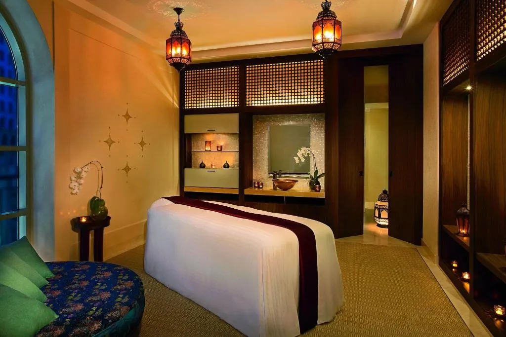 Sports and Entertainment, The Ritz-Carlton, Dubai, Dubai