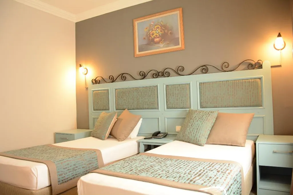 Room, Atrium, Bodrum