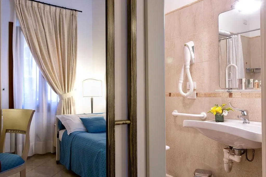 Room, Alla Vite Dorata, Venice