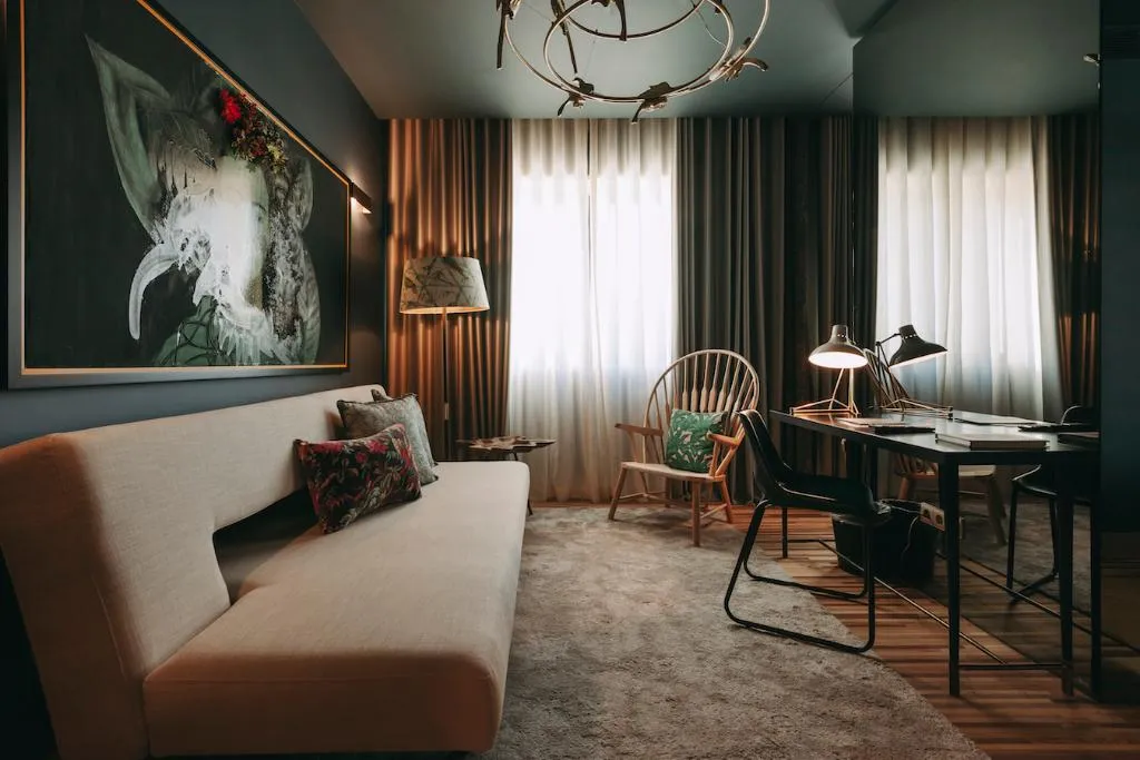 SUITE CLASSIC Room, Torel Avantgarde, Porto