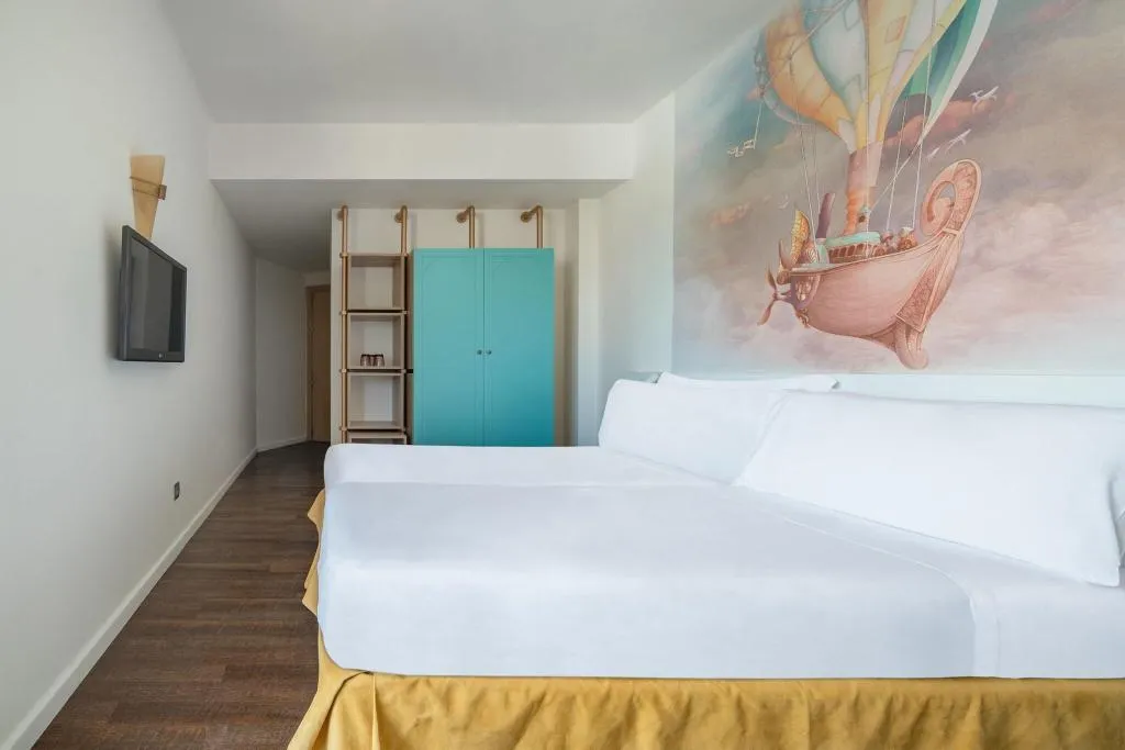 Room, Sol Katmandu Park & Resort, Majorca