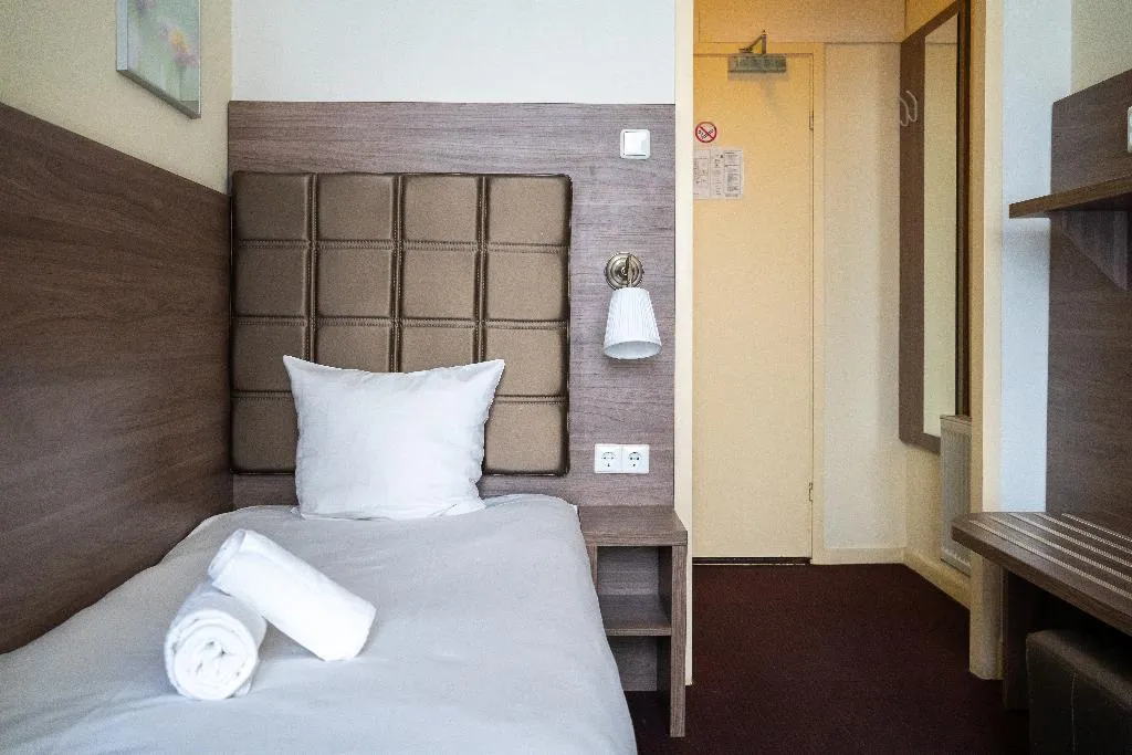 TRIPLE STANDARD Room, Aadam Wilhelmina, Amsterdam