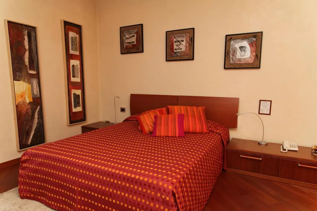 SINGLE STANDARD Room, Le Moran, Milan