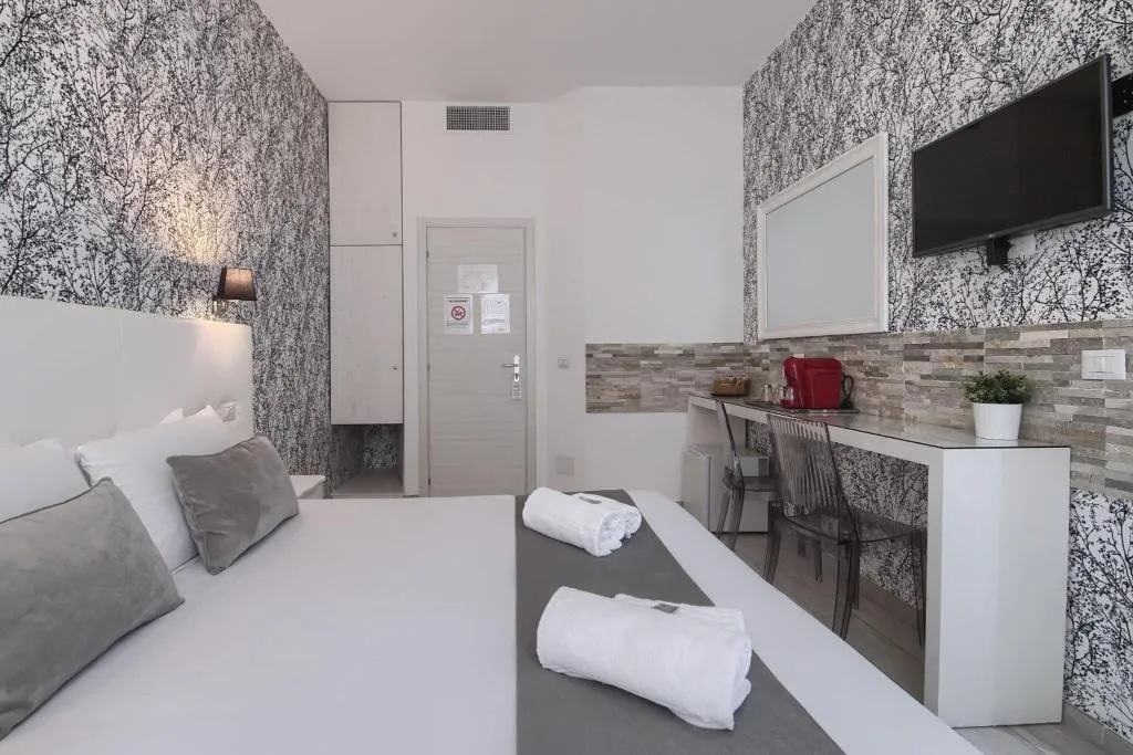 Room, Vatican Tourist Inn, Rome